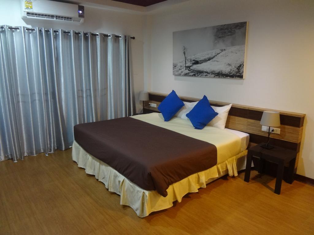 Sleep Tight Hotel Jomtien Beach Exteriör bild